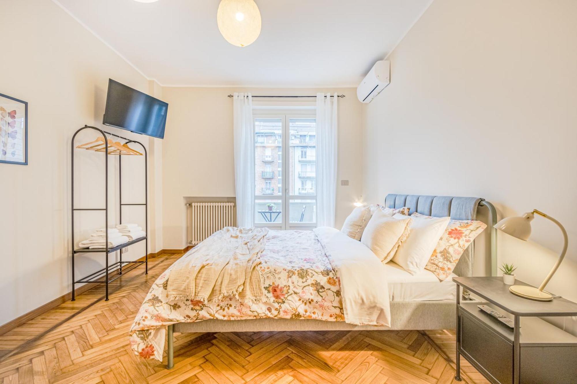Appartamenti Vista Mole, Centro A 15 Min - Luxury Suites & Fast Wifi Turyn Zewnętrze zdjęcie
