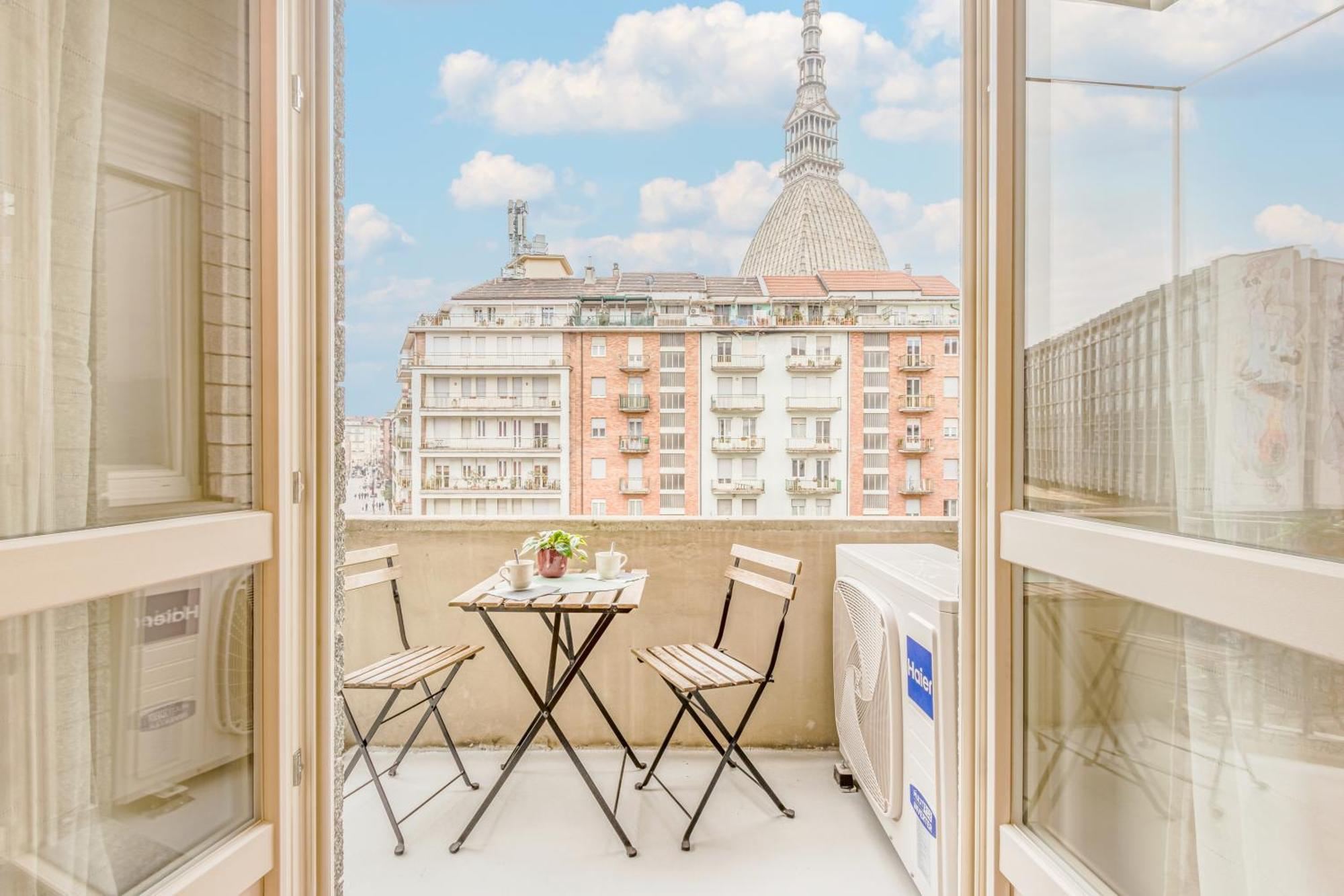 Appartamenti Vista Mole, Centro A 15 Min - Luxury Suites & Fast Wifi Turyn Zewnętrze zdjęcie