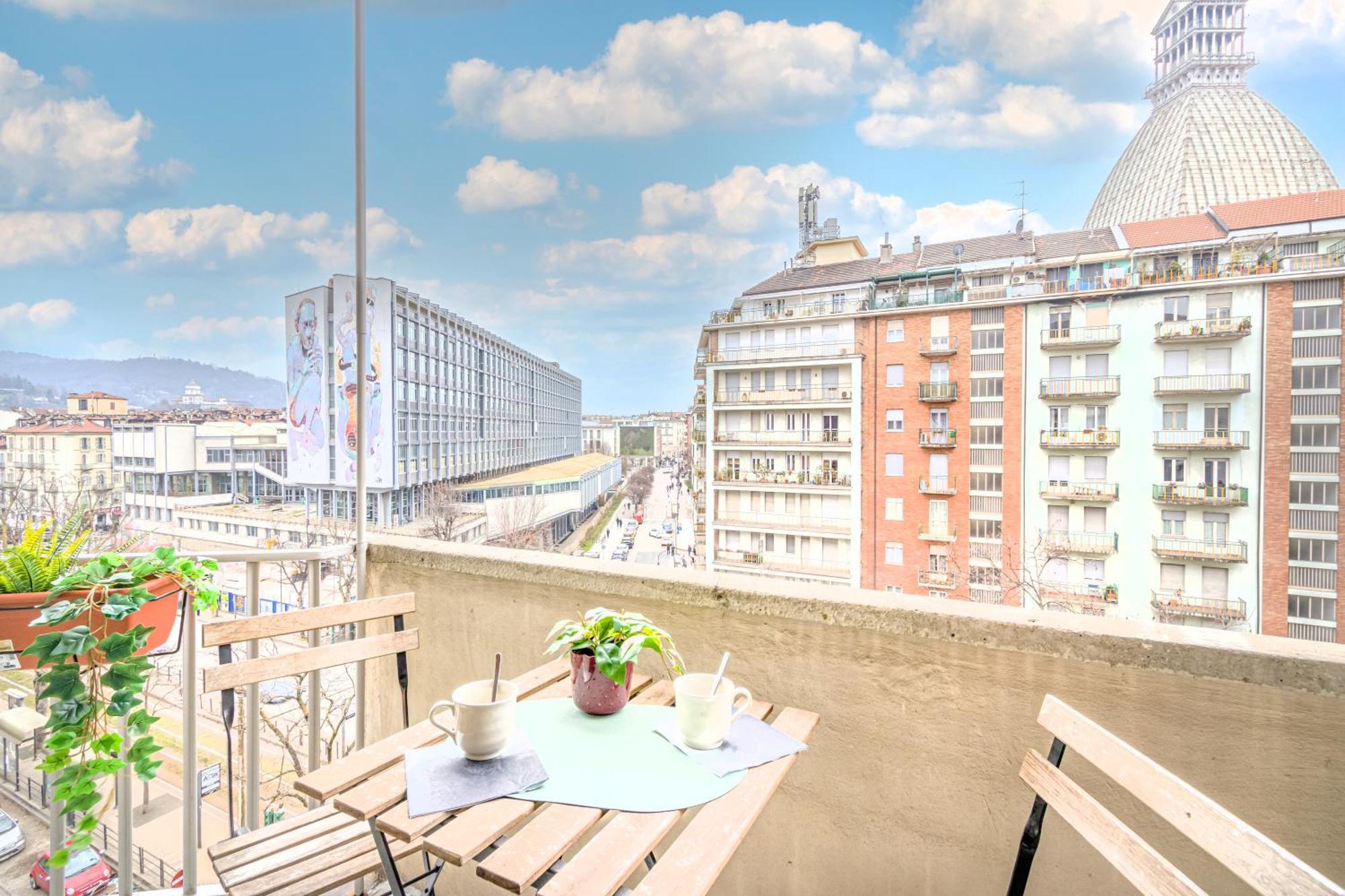 Appartamenti Vista Mole, Centro A 15 Min - Luxury Suites & Fast Wifi Turyn Zewnętrze zdjęcie